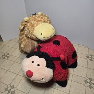 Lot Of 2 Pillow Pets Giraffe Ladybug Animal Plush 18" Used GUC  2009 2010 Y2K